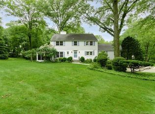 23 Greenleaf Ave, Darien, CT 06820