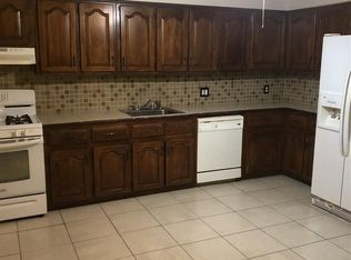 6105 Meadowview Ave APT 1, North Bergen, NJ 07047