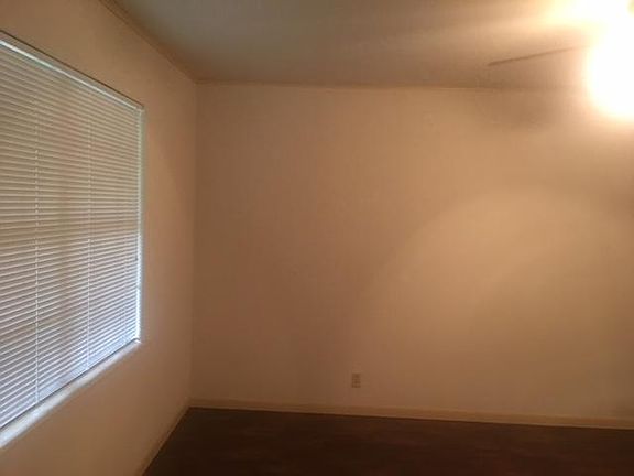 4th image of 3210 Shenandoah Dr