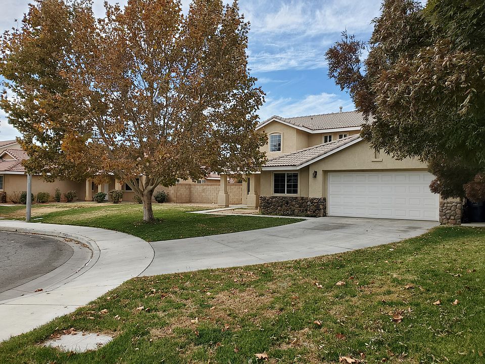1st image of 43957 Gillan Ave