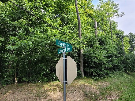 3rd image of 1281 Tupelo Ln
