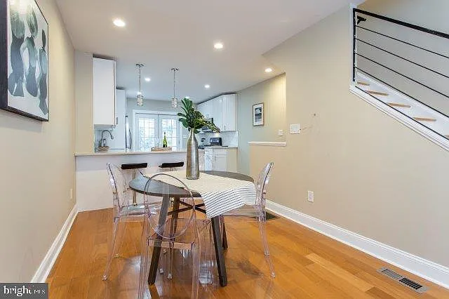2026 McClellan St — Photo 7
