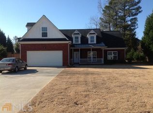 303 Old Mill Dr, Carrollton, GA 30117