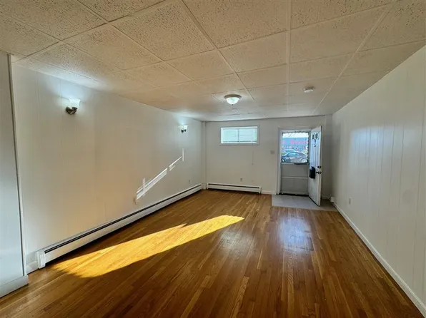 405 Somerville Ave, Somerville, MA