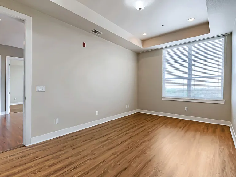 1488 Madison St #505 — Photo 8