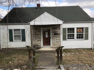 200 Swigert Ave, Frankfort, KY 40601
