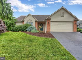 1013 Hillside Ave, Elizabethtown, PA 17022