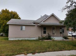 704 B St, Overton, NE 68863