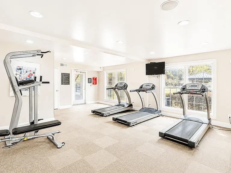 Veridian at Sandy Springs — Photo 6