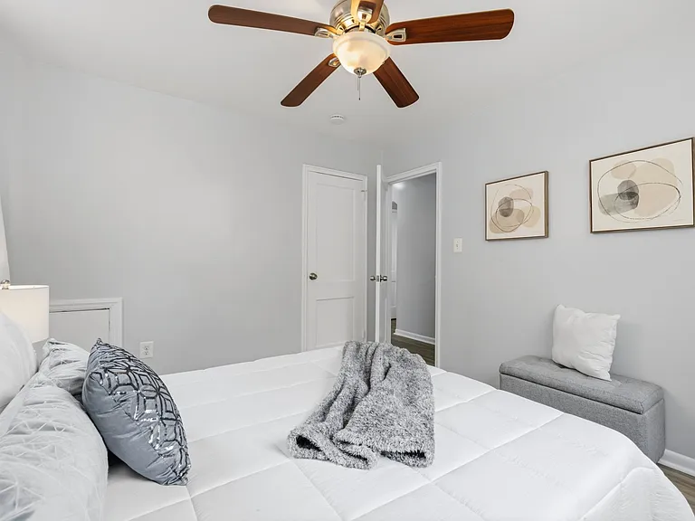 204 Webster St NE #1 — Photo 17