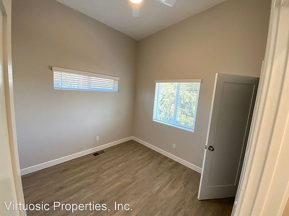5th image of 4943 Campanile Dr