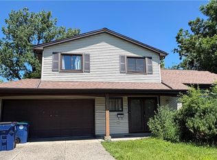 159 Brooklane Dr, Williamsville, NY 14221