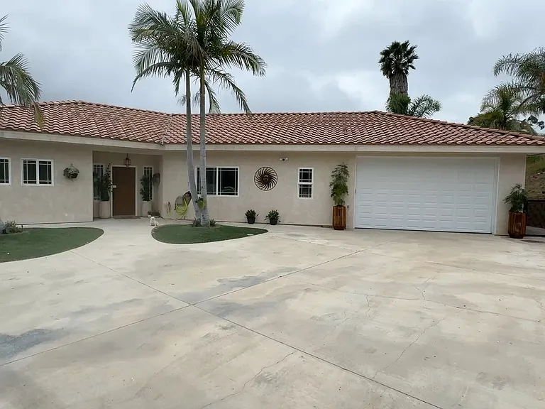 12636 Calle De Rob — Photo 2