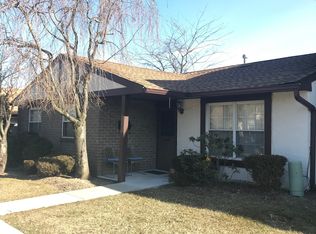 170 Greenmeadow Dr, Deer Park, NY 11729