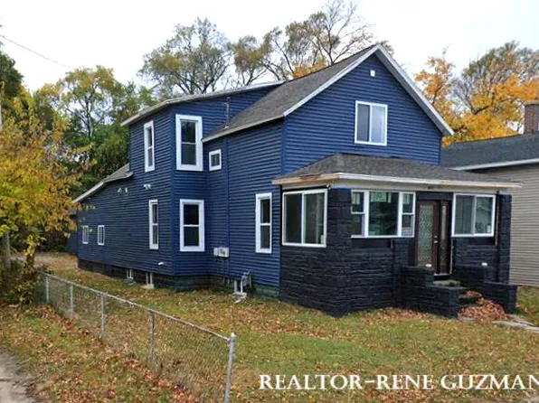 513 E Apple Ave, Muskegon, MI 49442