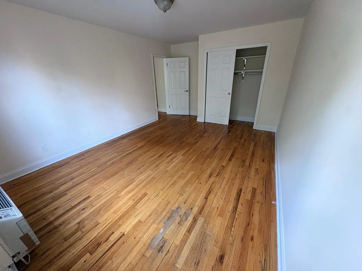 3 bed, 1400 sqft, $2,750 — Photo 3
