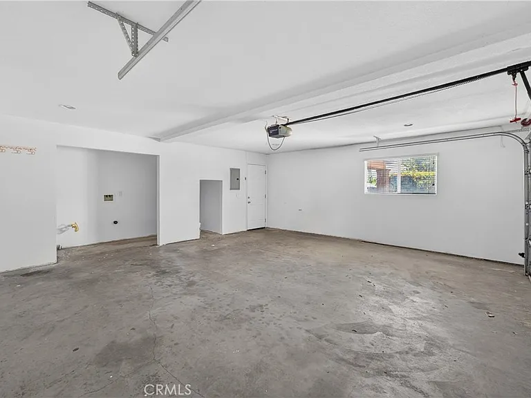 8720 Villa Dr — Photo 25