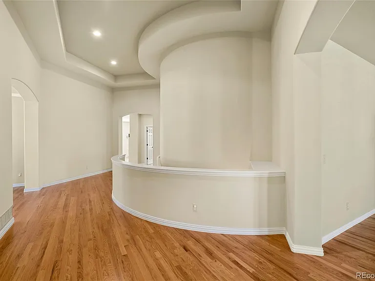 110 Blue Heron Cir — Photo 5