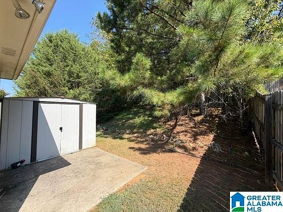 3rd image of 132 Carrington Ln