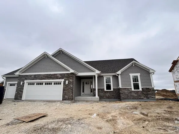 302 Bayberry LANE, Grafton, WI 53024