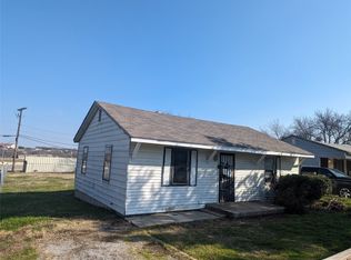 1809 McCurdy St, Fort Worth, TX 76104