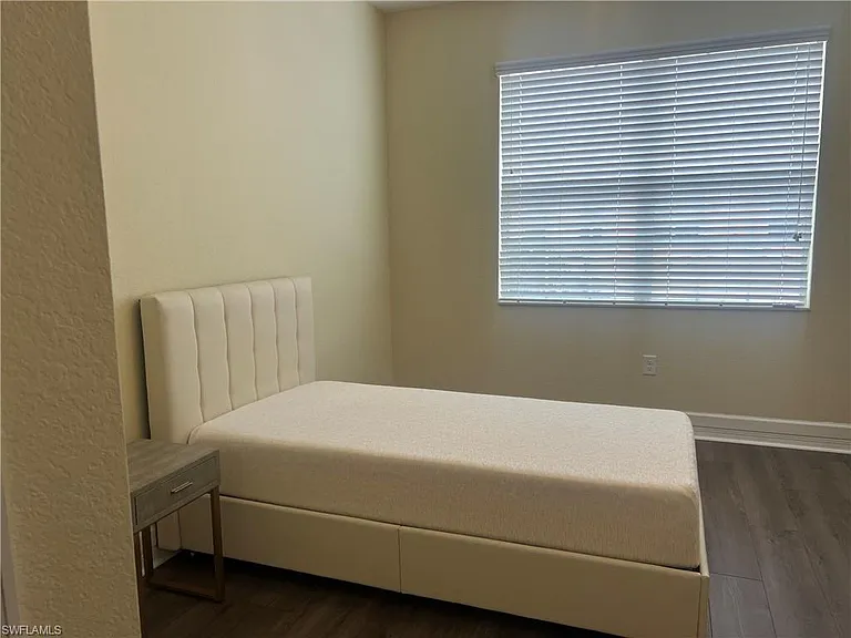 10300 Via Colomba Cir — Photo 23