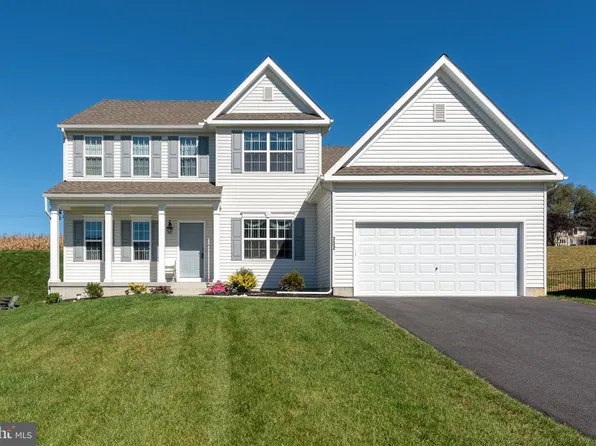 732 Billy Dr, Lancaster, PA 17601