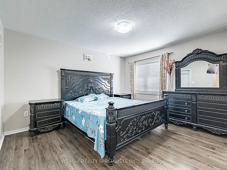 47 Robert Parkinson Dr — Photo 15