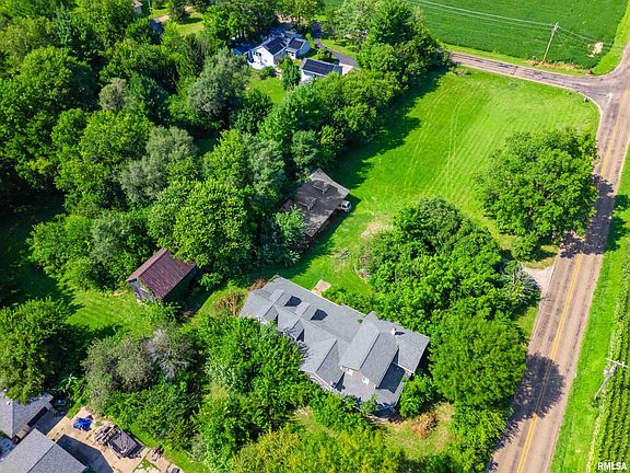 4th image of 3074 Cole Hollow Rd
