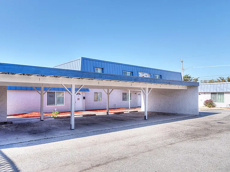 470 Reservation Rd — Photo 3