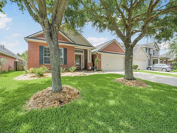 3rd image of 7419 Boxwood Ridge Ln