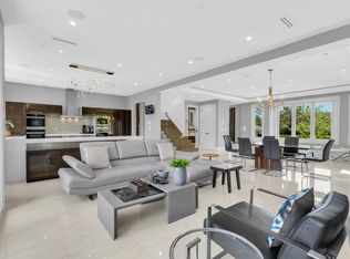 3955 Blenheim St, Vancouver, BC V6L 2Y8