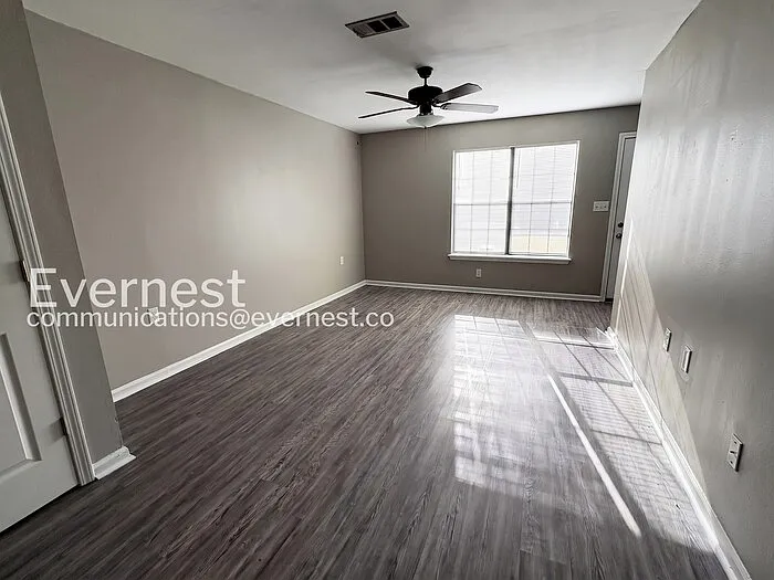 1800 Labette Manor Dr #5 — Photo 13