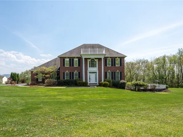 192 Meadow Spring Rd, Greensburg, PA 15601