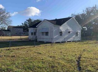 3618 14th St, Port Arthur, TX 77642