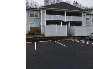 2503 Waters Edge Dr, Newark, DE 19702