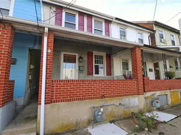 16 S 2nd St, Coplay, PA 18037