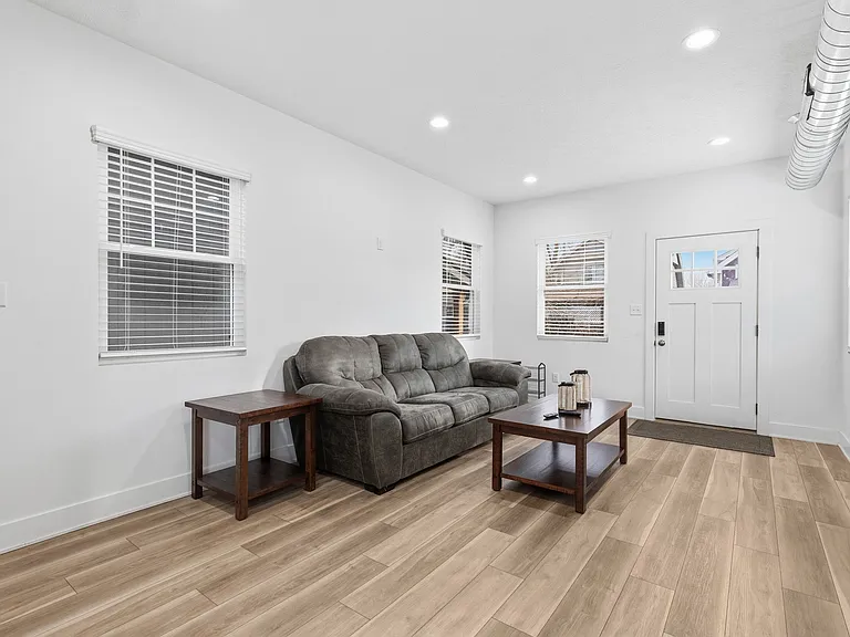 1538 Ringgold Ave — Photo 8