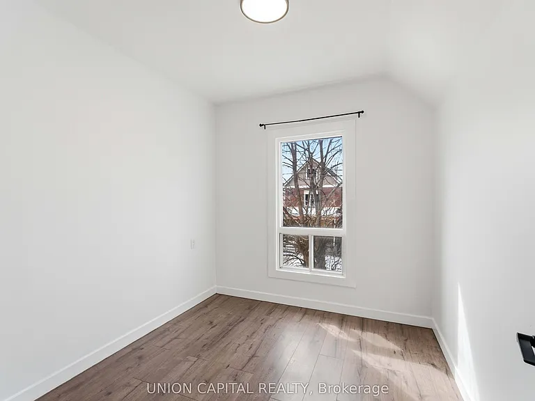 103 Case St — Photo 15