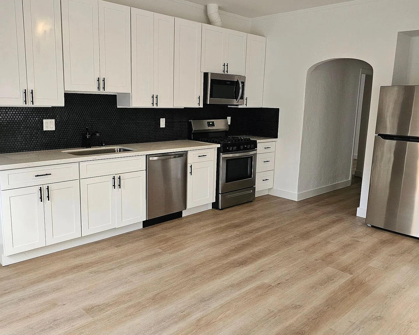 6439 Orange Street — Photo 2