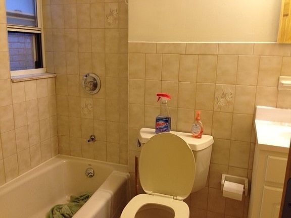 5th image of 2142 80th St