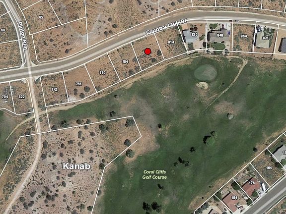 2nd image of 800 E Country Club Dr