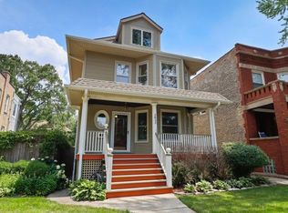 3833 N Ridgeway Ave, Chicago, IL 60618