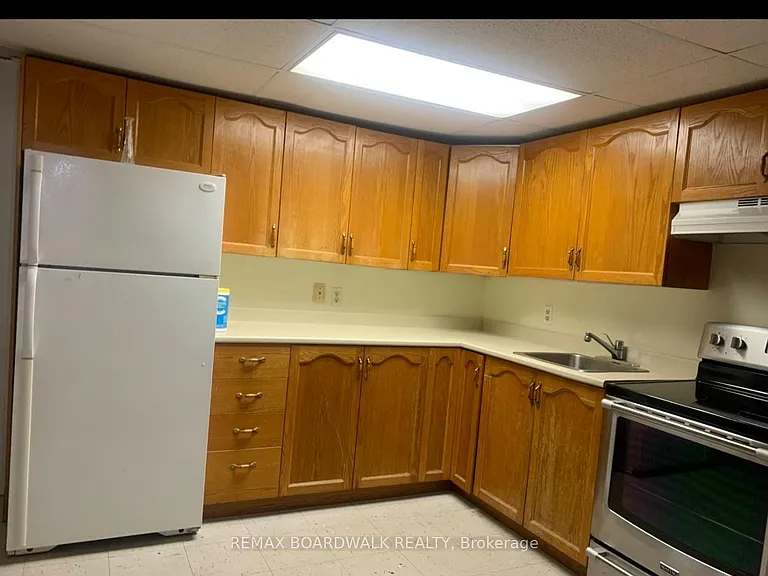 2241 Trim Rd — Photo 6