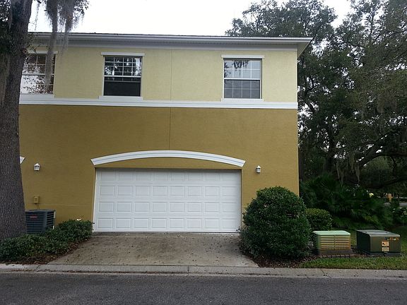 3rd image of 7532 Tamarind Ave