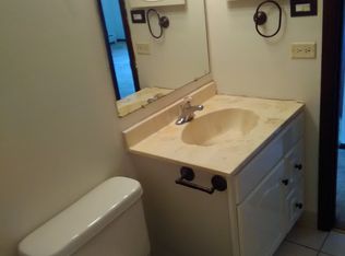 5800 Independence Ave APT 3E, Oak Forest, IL 60452