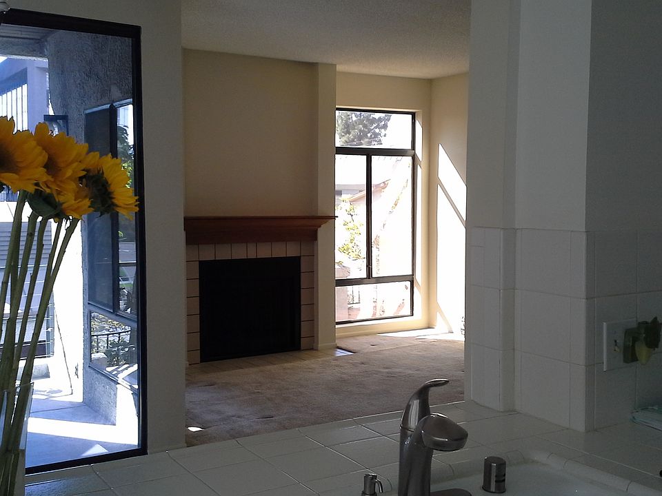 1st image of 437 E Palm Ave APT 208