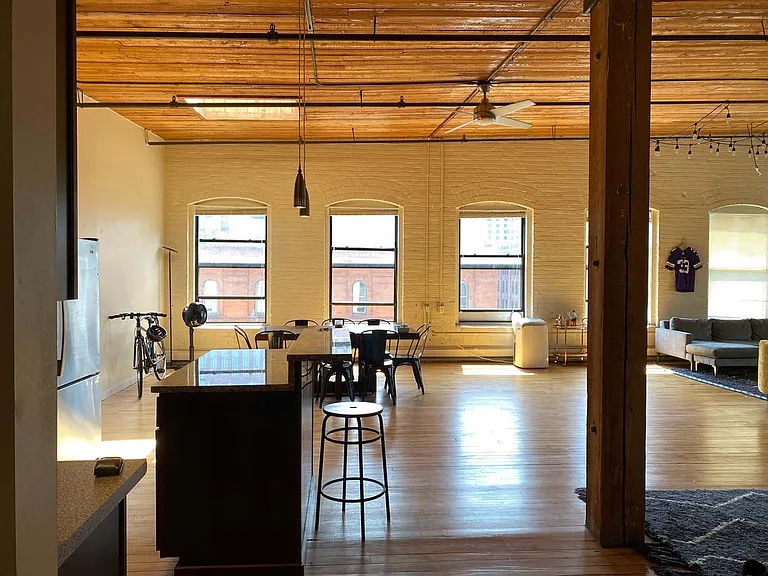 Lee Lofts — Photo 19