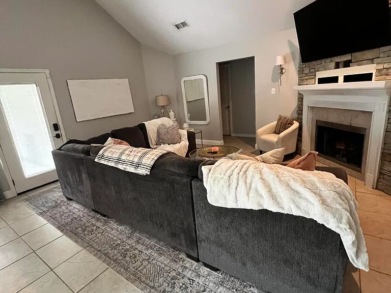 13509 Saint Martin Dr — Photo 6