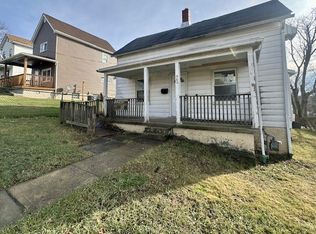 960 Broad St, Washington, PA 15301